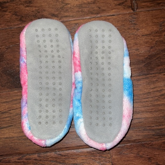 Pink blue & purple cozy slippers girls youth soft comfortable house shoes​​ - Picture 3 of 4